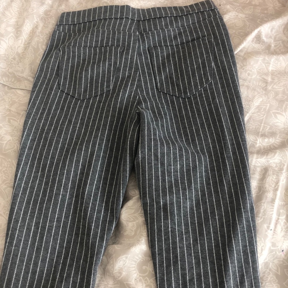 Pants - Picture 3 of 5